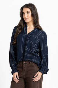 Movement Blouse / Navy Geo