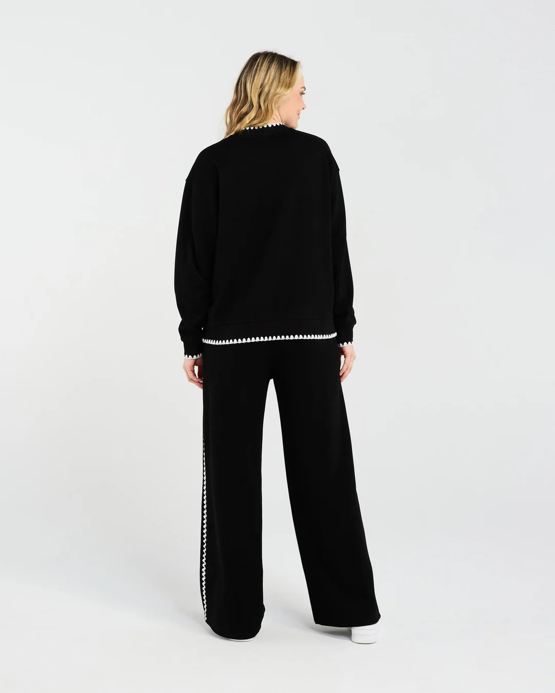 Jamie Lounge Sweatshirt - Black