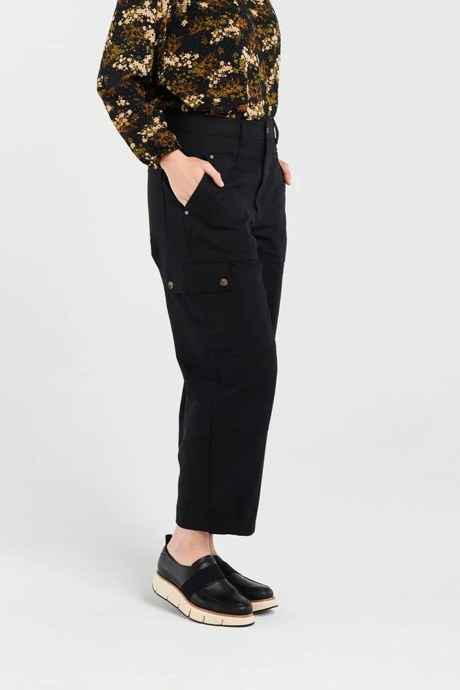 Lexi Stitch Panel Pant - Black