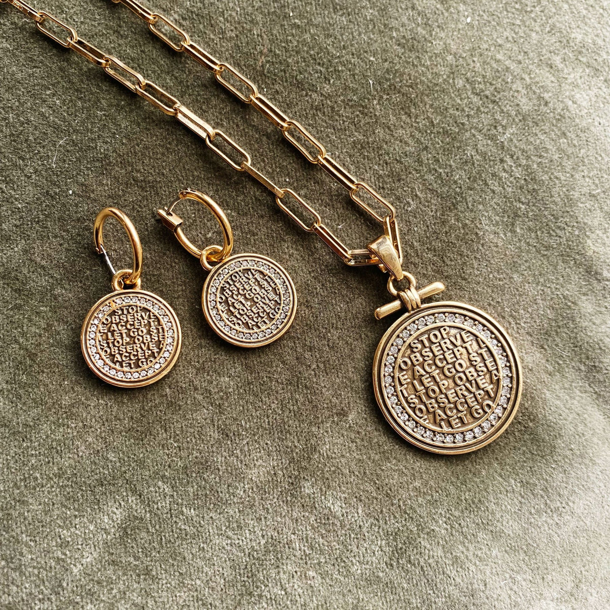 1018-1196 Earring - Coins of Relief - Gold*
