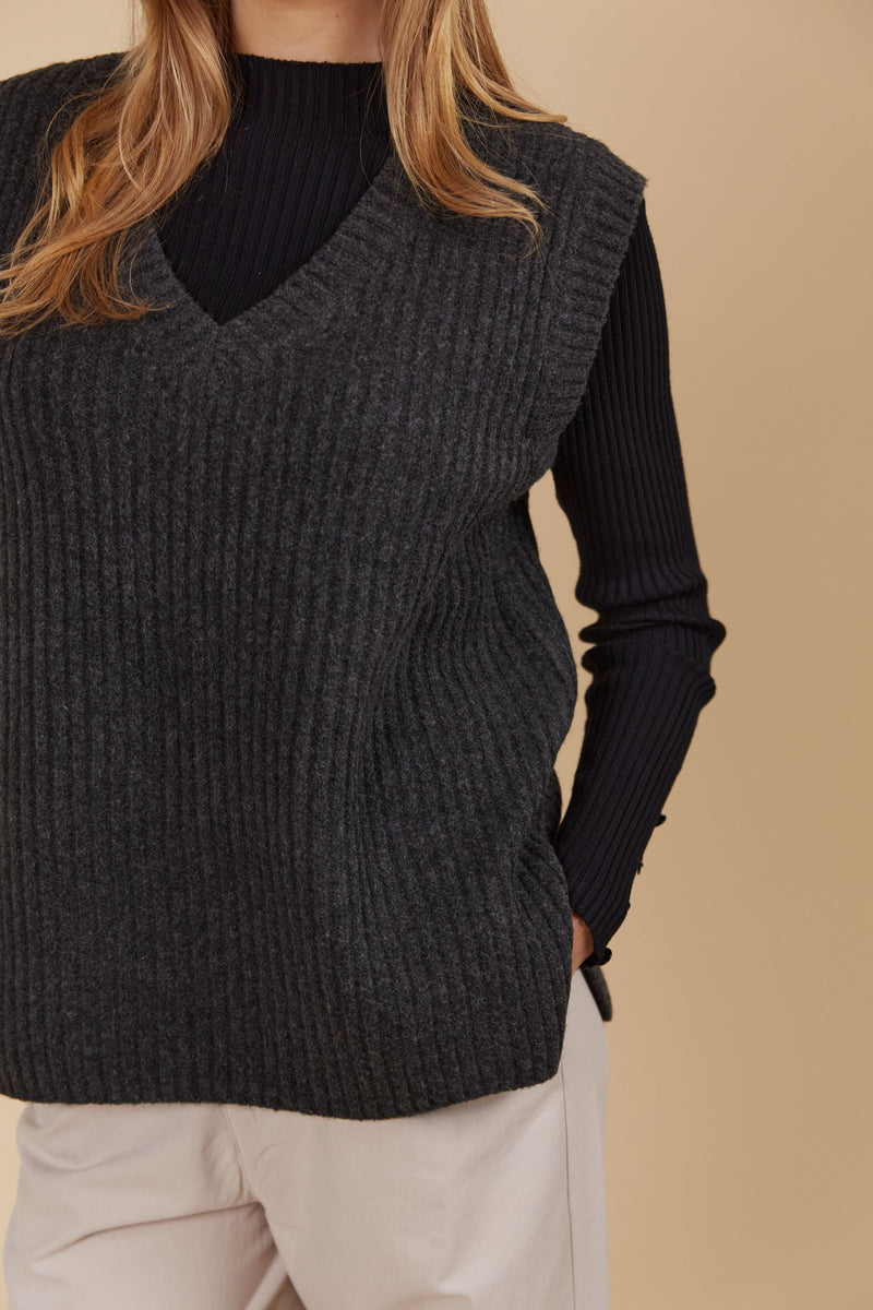 Miru Knit Vest - Ash