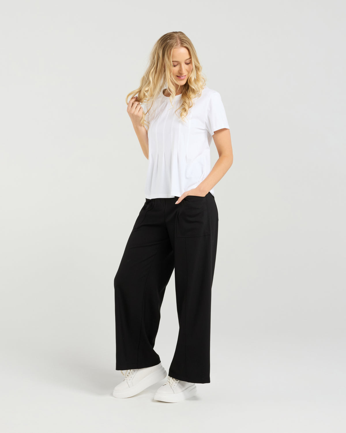 Ari Top - White