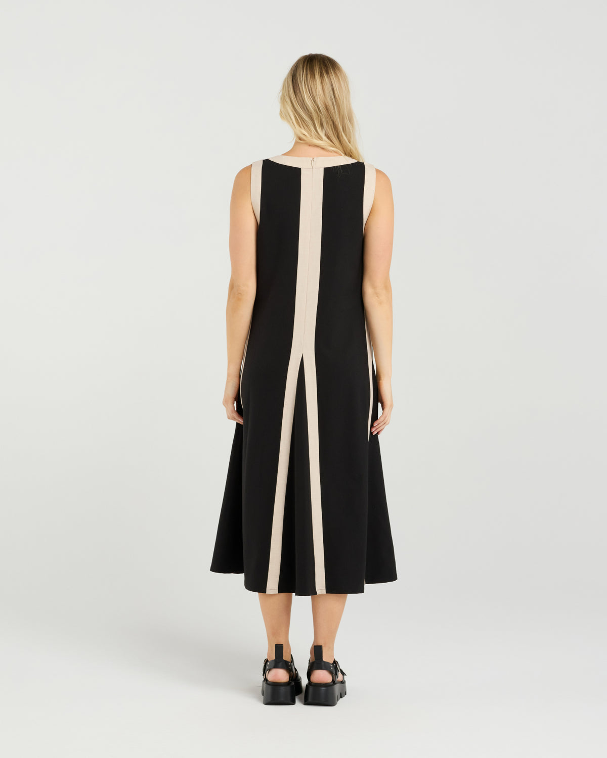 Edie Dress - Noir Lines EA9029B