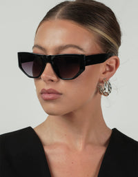 Elka Sunglasses - Black/Smoke Fade