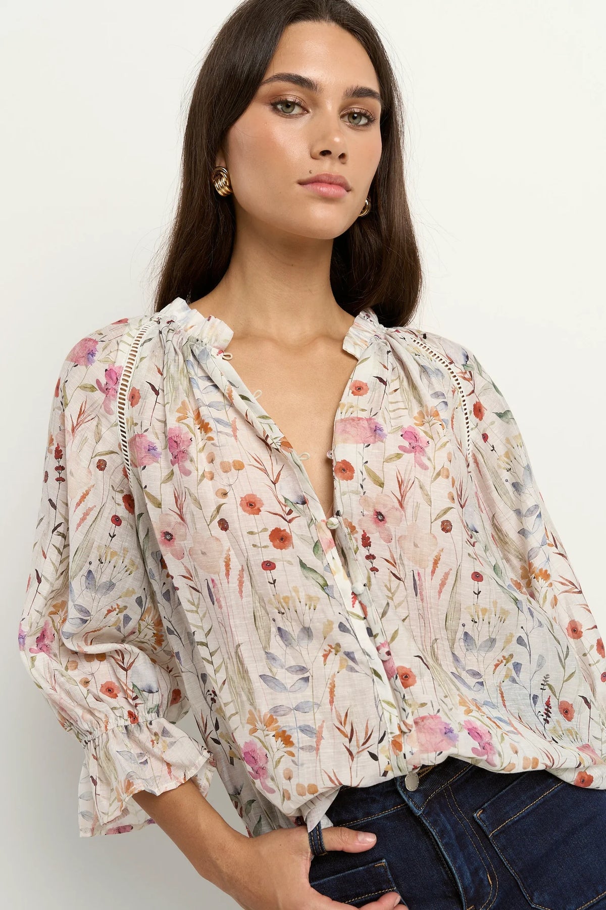Encounter Gathered Button Front Top - Cream Floral
