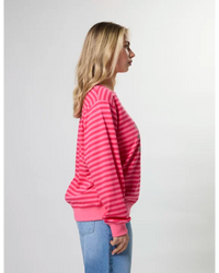Essential Sweat - Raspberry Leopard