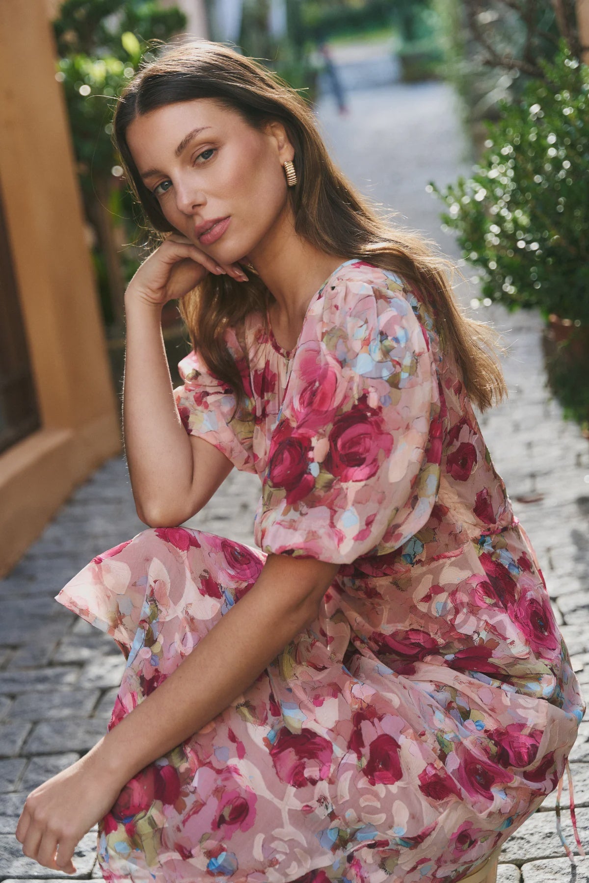 Exquisite Painted Rose Puff Sleeve Midi Dress