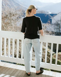 Zoe V Neck Tee / Black