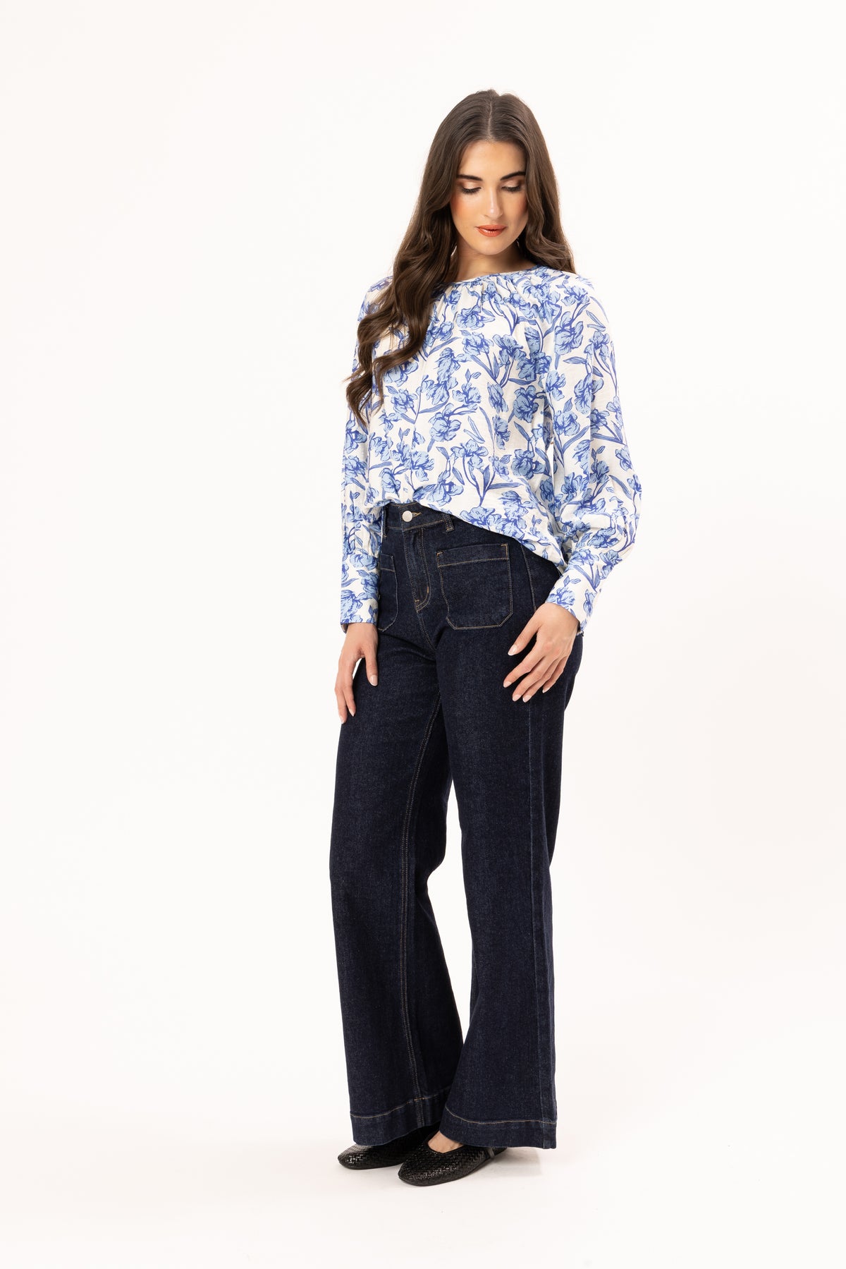 Centered Top / Blue Bloom - Girl Next Door Fashion