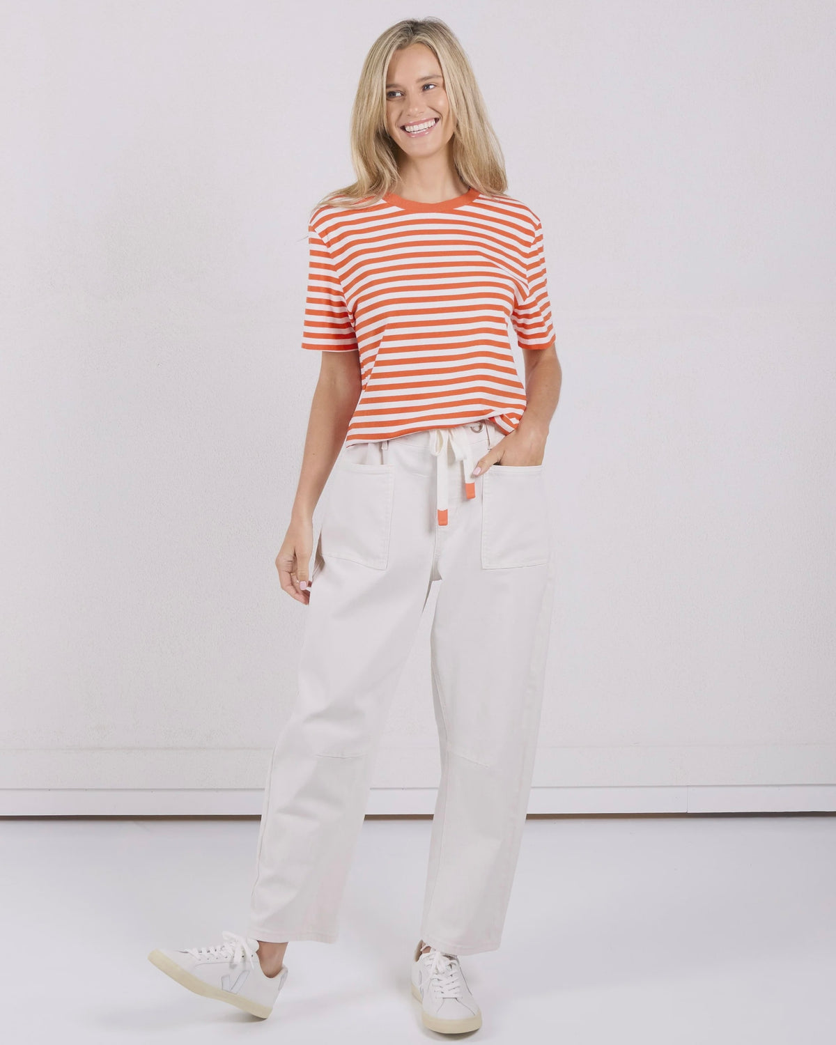 Carter Barrel Jean - Sand