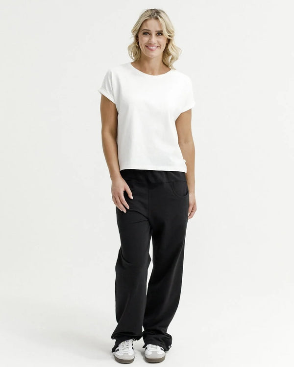 Avenue Pants / Black & Black Matt X