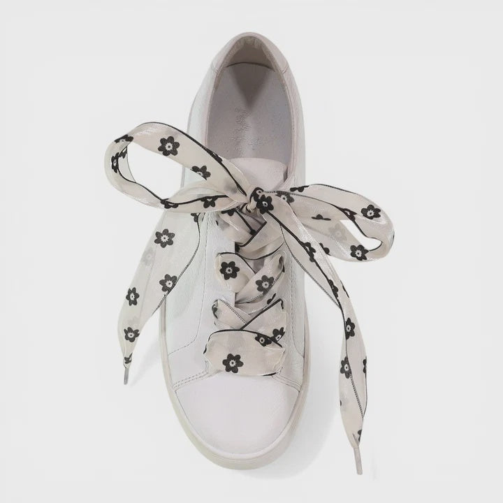 Pattern Organza Laces - Ivory With Black Daisy