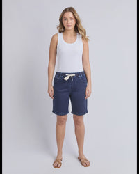 Gabby Bermuda Short / Dark Indigo