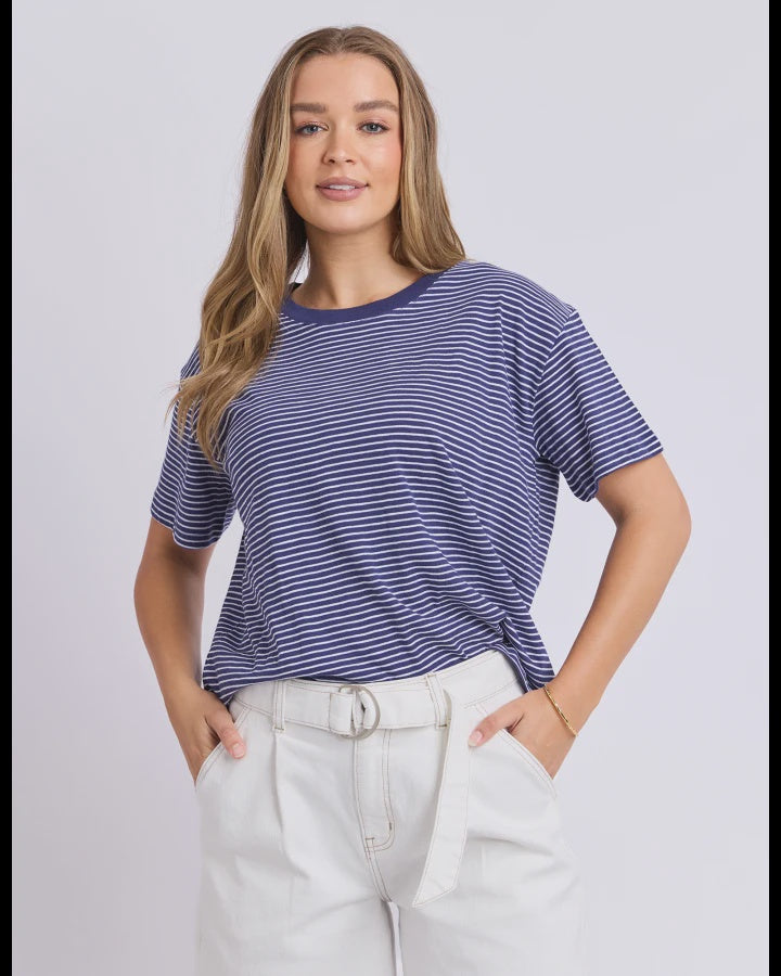 Hutch Stripe Tee / Navy & White Stripe