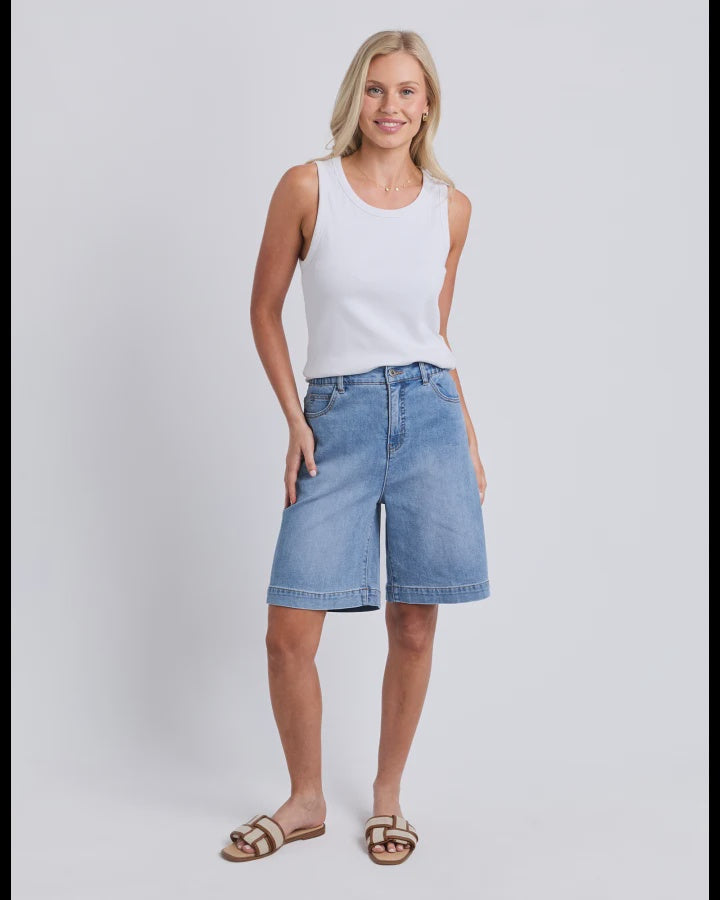 Birdie Long Denim Short / Light Blue Wash