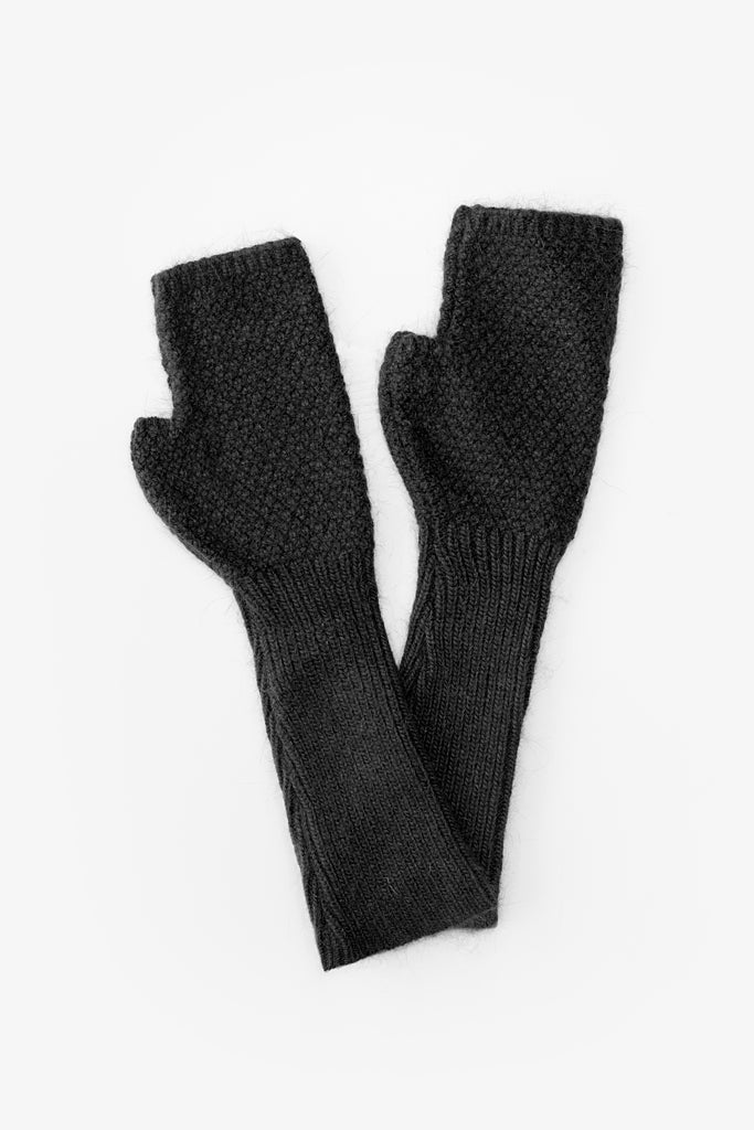 Mabel Long Fingerless Gloves / Angora Blend / Black