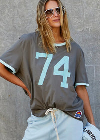 Ringer Tee - Choc/Blue