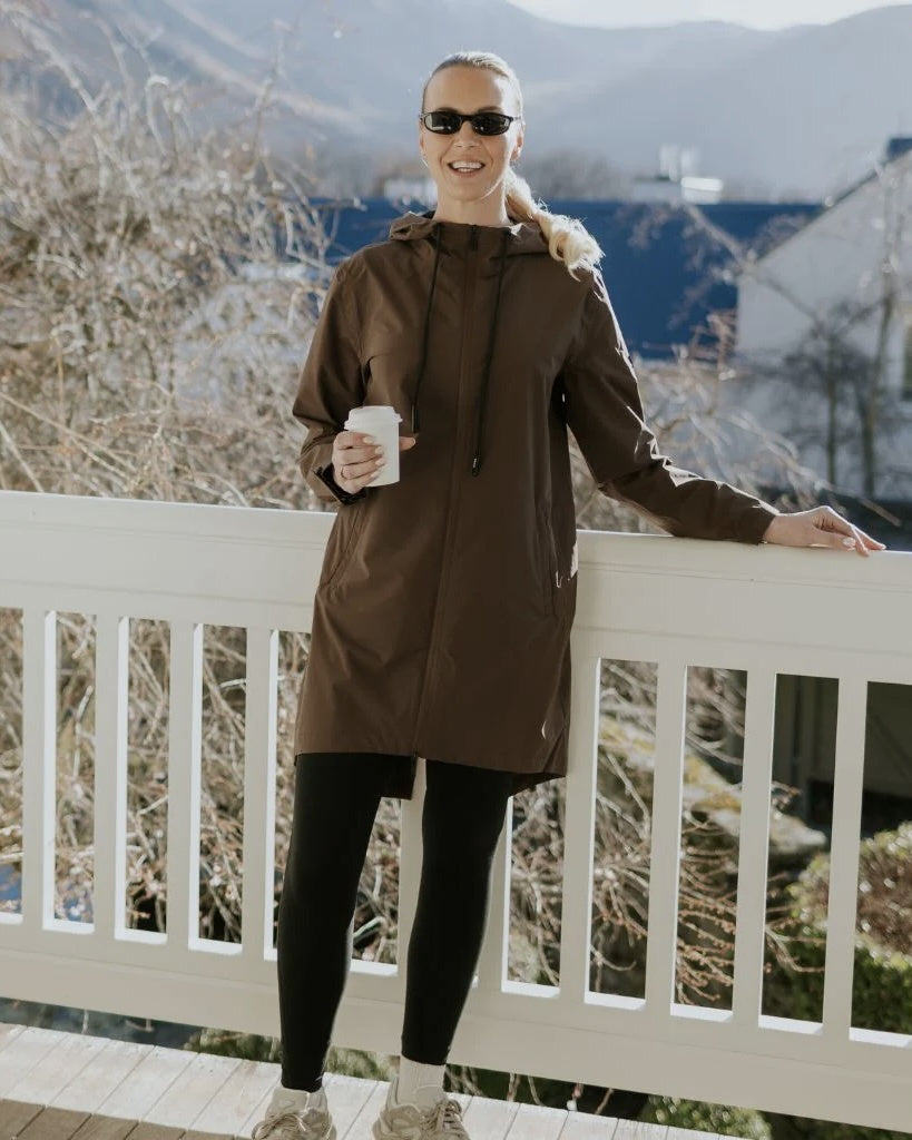 Georgie Rain Coat / Chocolate