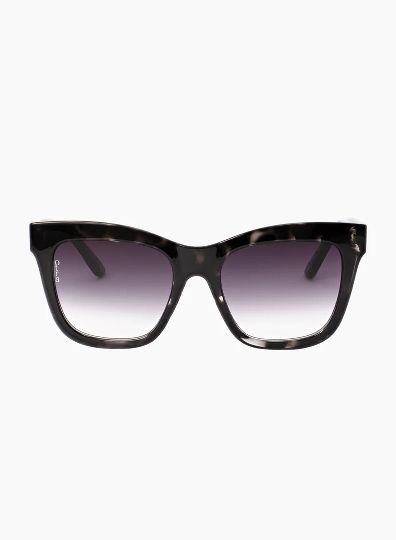 Irma Sunglasses - Black Tort/Smoke Fade