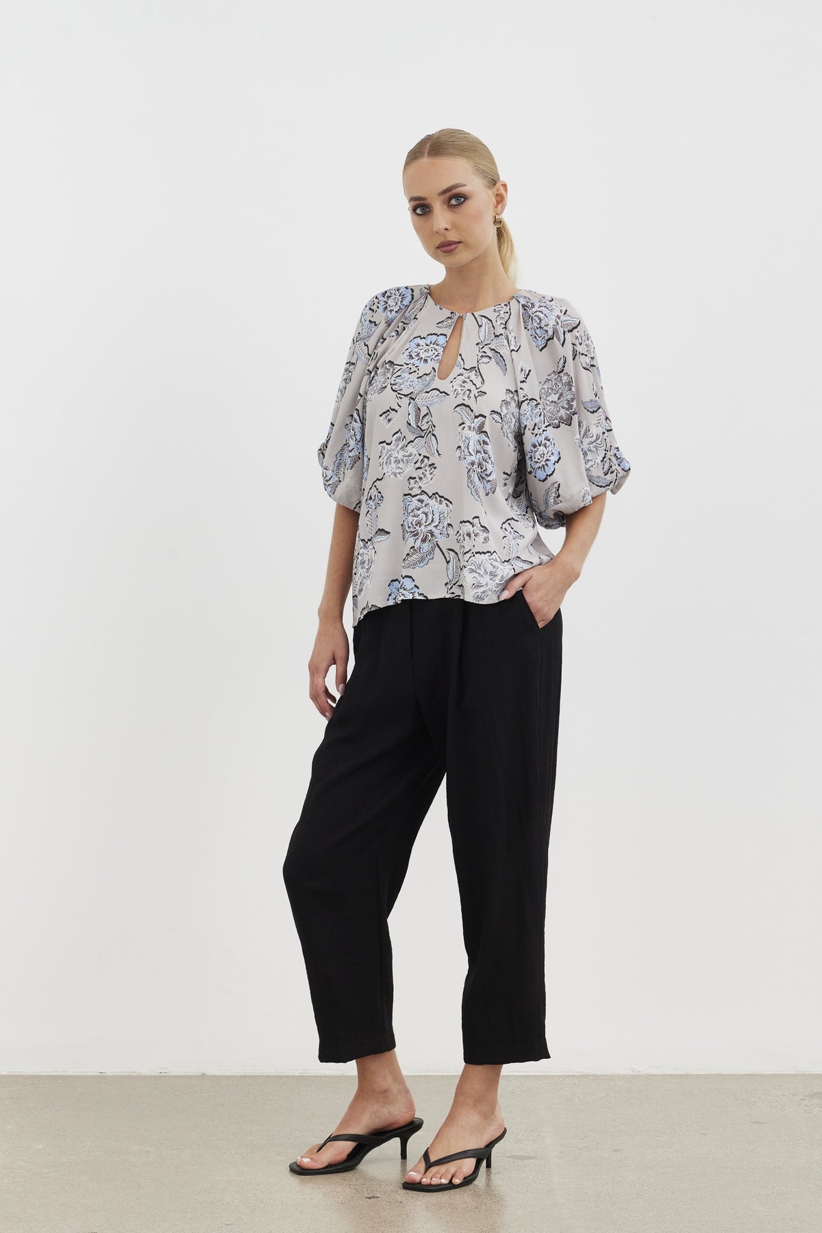 Aurora Puff Sleeve Top - Blue Posey