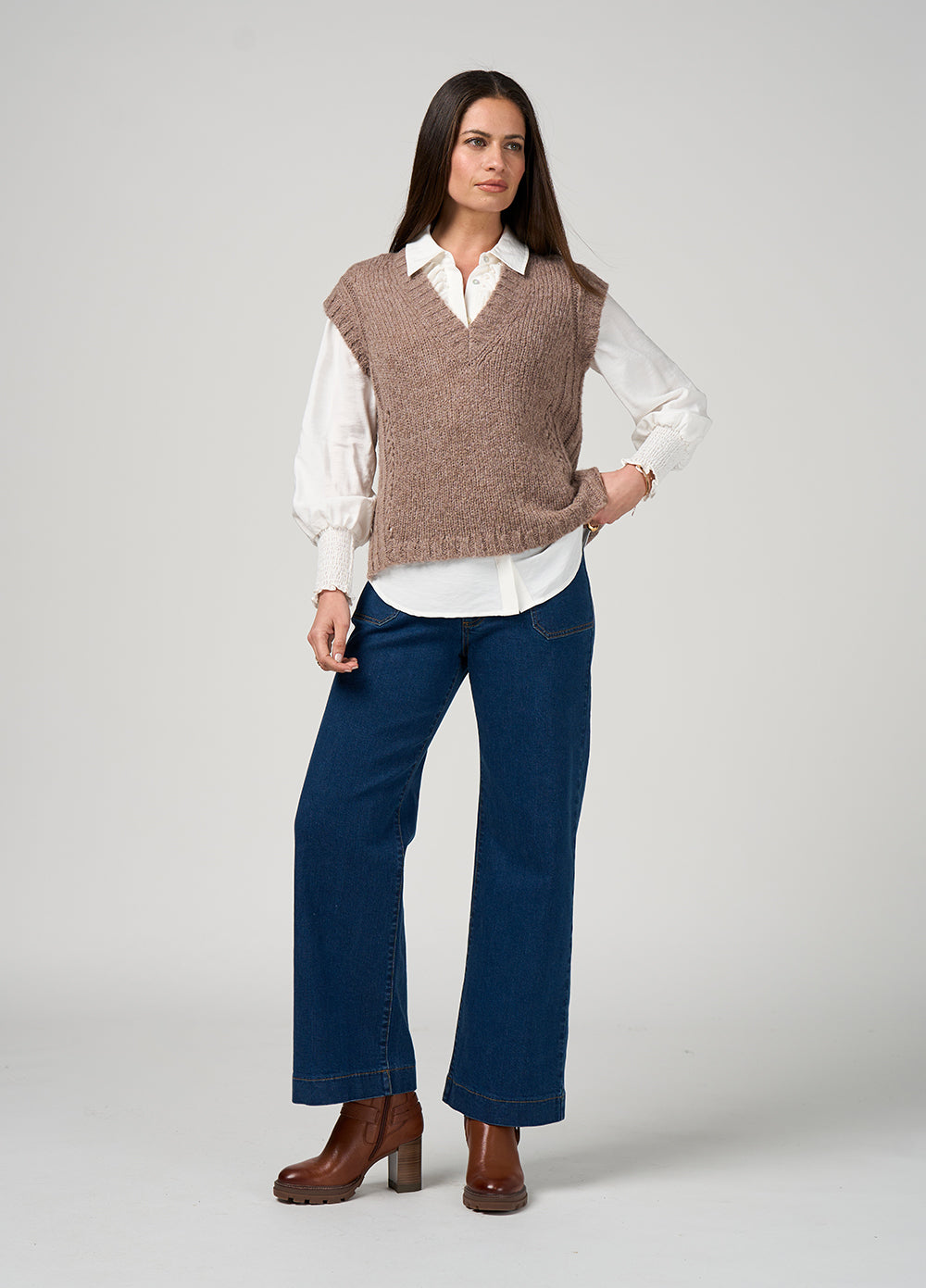 Tilly Vest - Walnut