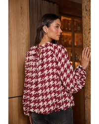 Lou Blouse - Syrah Hounds