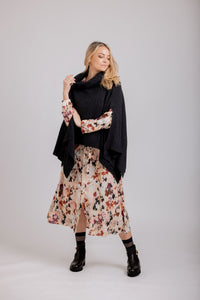 Nessie Cape - Charcoal