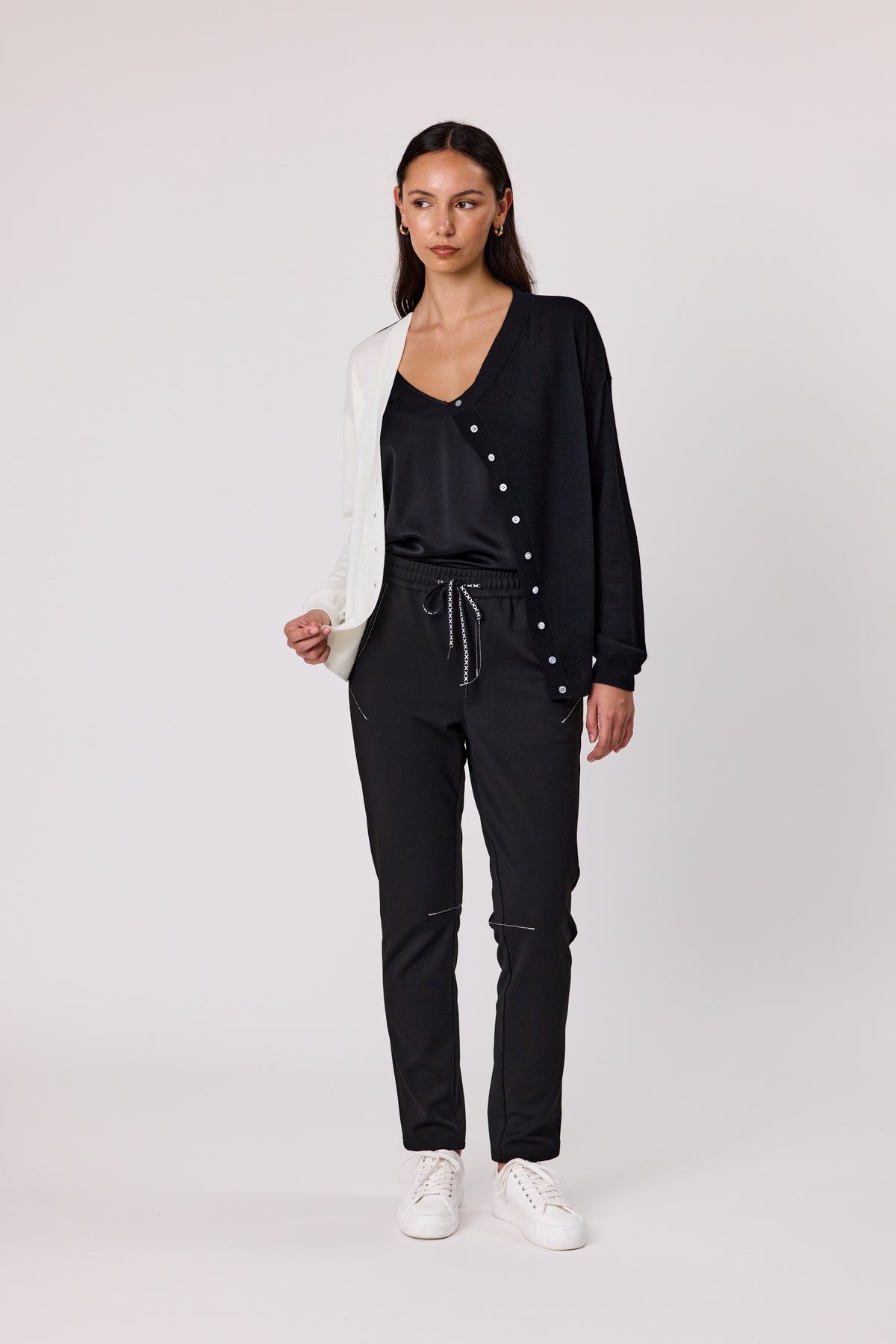 Darcy Jogger - Black - Girl Next Door Fashion