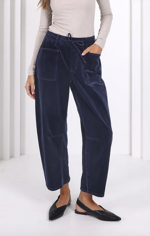 Leo Barrel Jeans Corduroy - Smoke Navy - Preorder