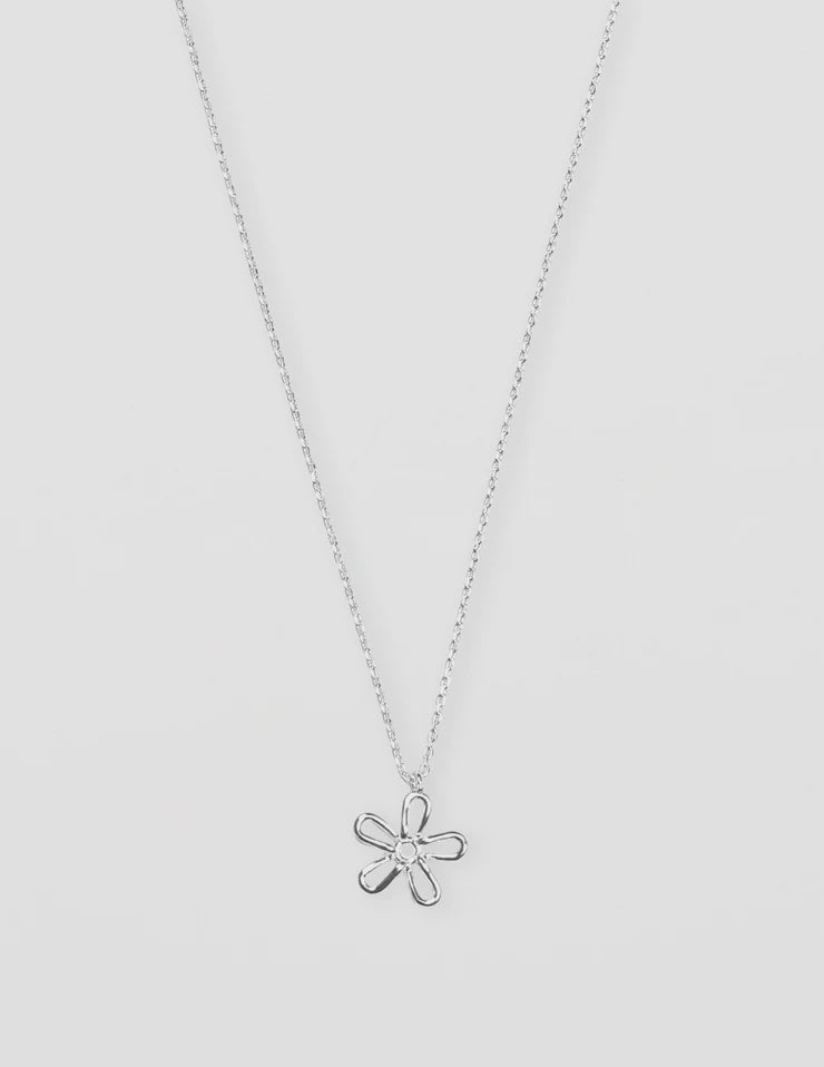 Necklace Flower Cut Out Long Chain - Silver