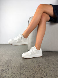 Sprinty - White
