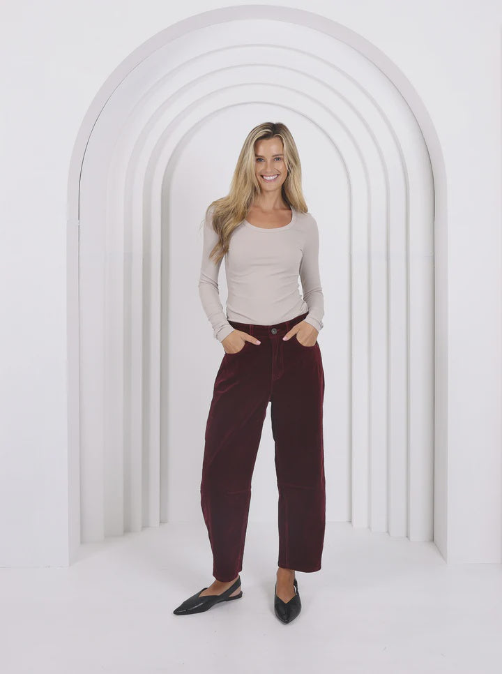 Toni Barrel Jeans Corduroy - Brunette - Preorder - Girl Next Door Fashion