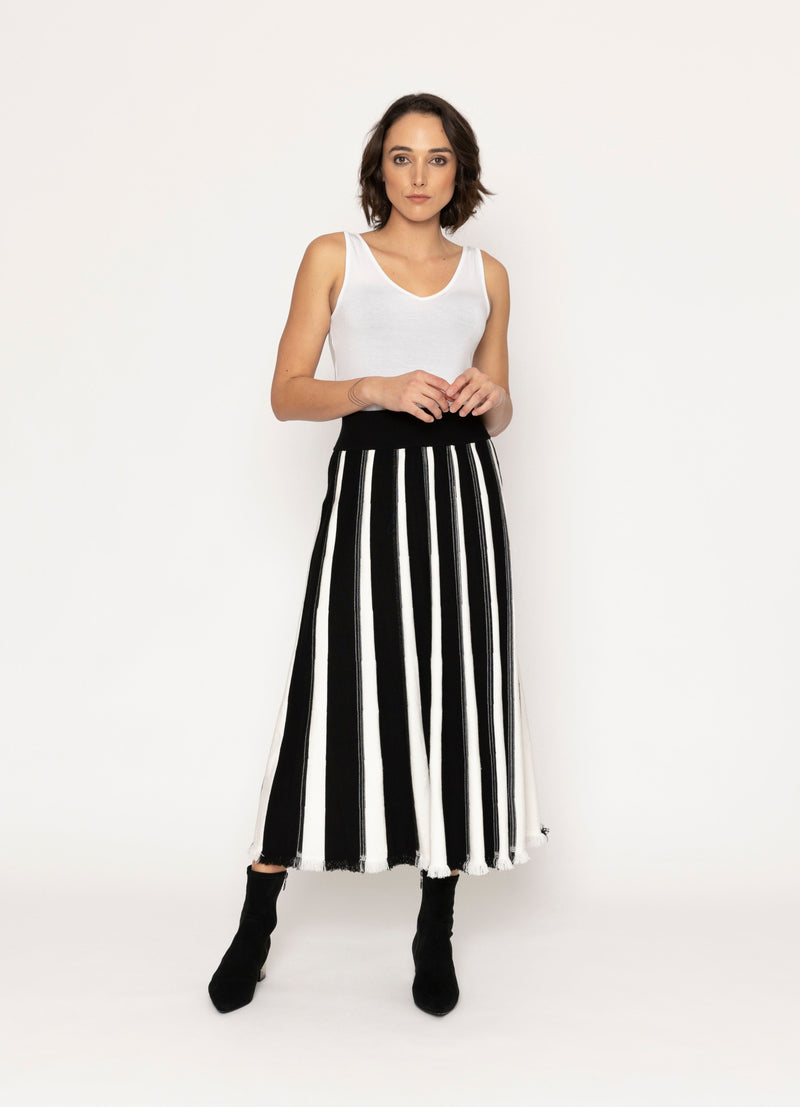 Valkyrie Skirt - Black/White