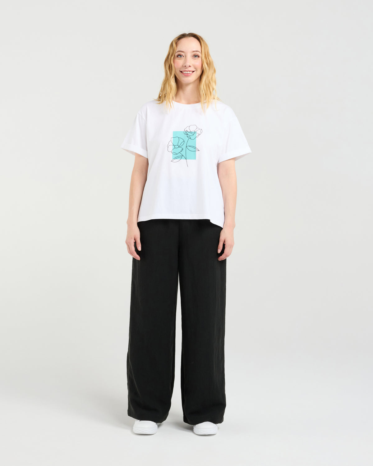 Elena T-shirt - White