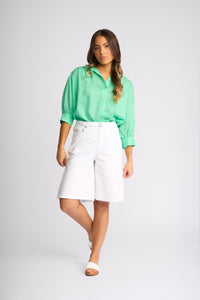 Zuri Short / White Denim