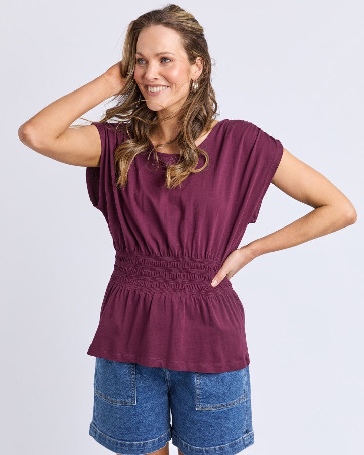 Nelle Tee - Merlot