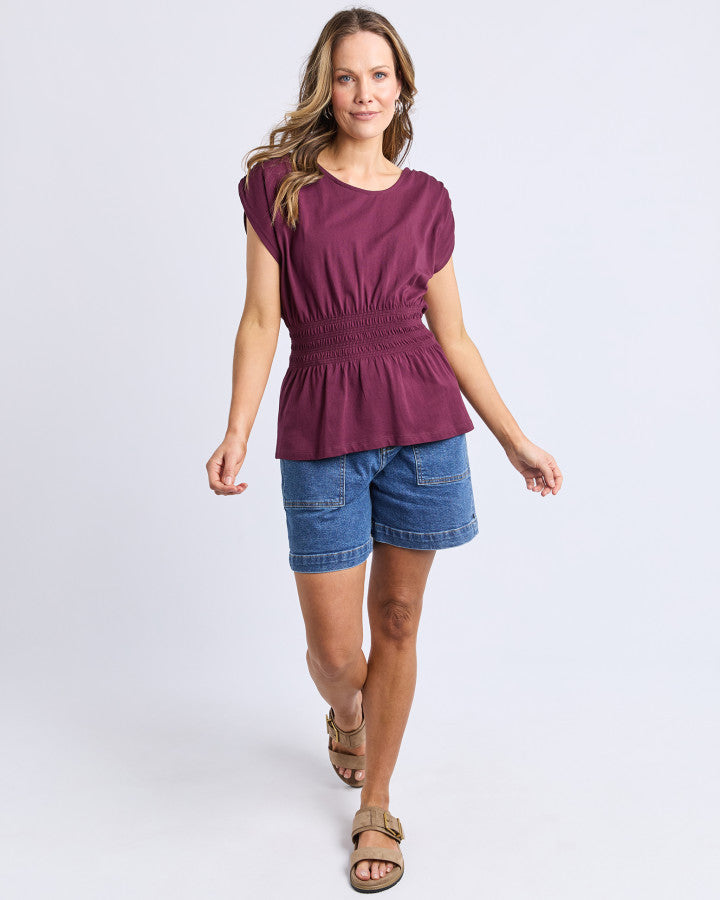 Nelle Tee - Merlot