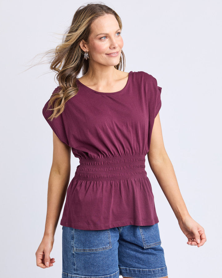 Nelle Tee - Merlot