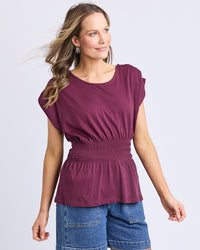 Nelle Tee - Merlot