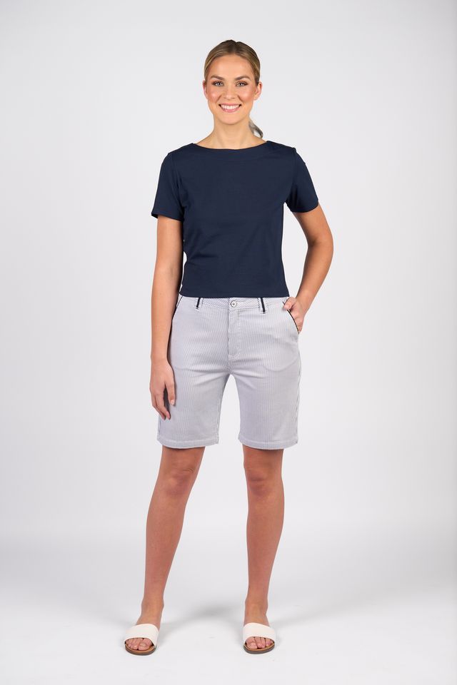 Slim Leg Above Knee Short with Contrast Trim - Ink/White Stripe