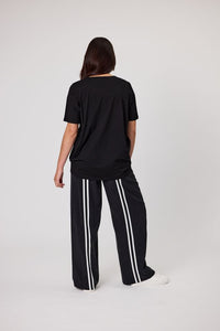 June Pleat Tee - Black