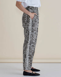 Quinn Cotton Jogger - Leopard Print