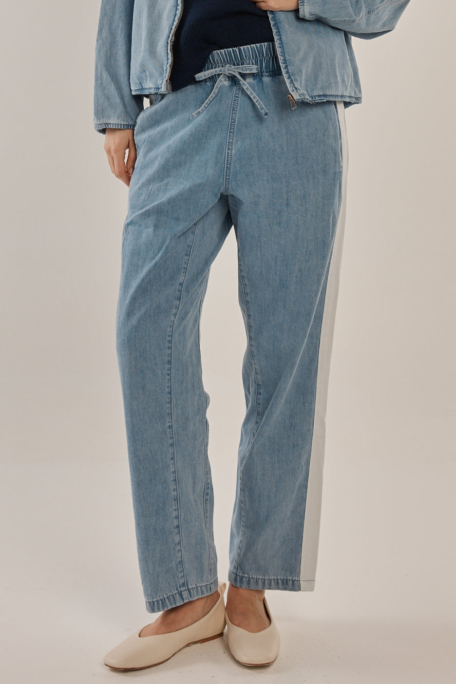 Callie Denim Jogger - Medium Denim Blue