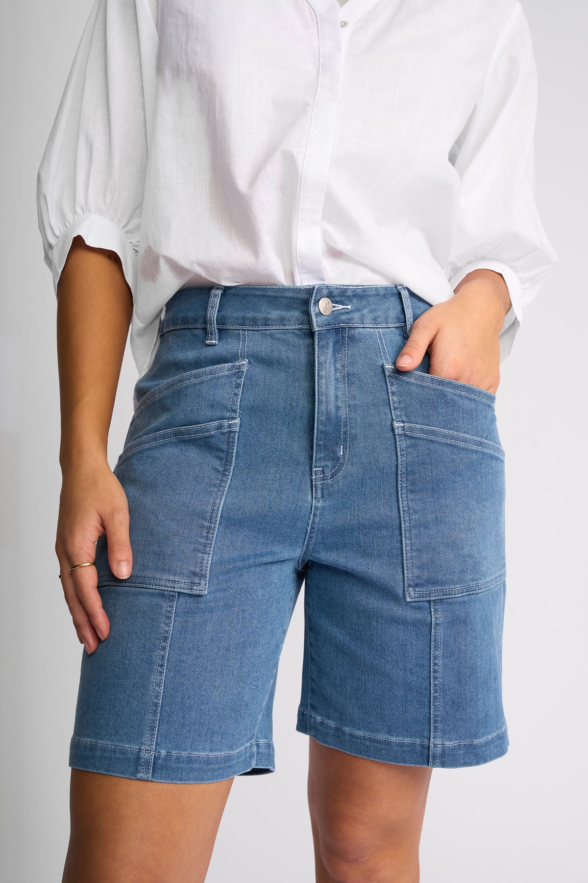 Raven Short / Blue Hue Denim